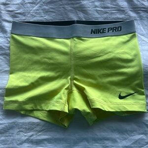 NIKE womens 3 inch shorts
